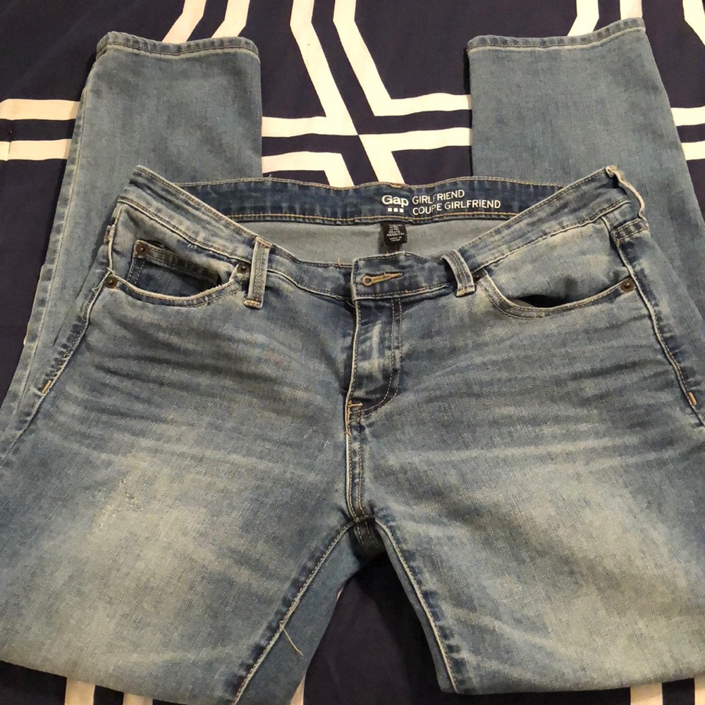 Women’s - Gap Girl Friend  Coupe Jeans - Size 6/28